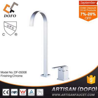 Bottom price chrome water heater bathroom basin sink faucet